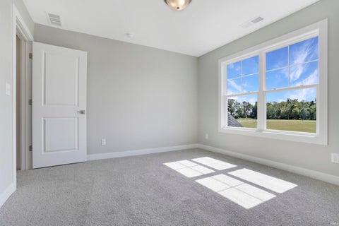 Tiny photo for 5110 Goldfinch Drive, Evansville, IN 47725 (MLS # 202539126)
