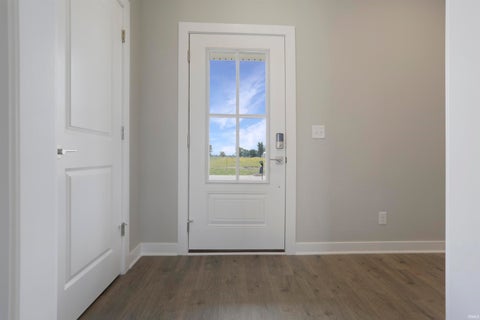 Tiny photo for 5110 Goldfinch Drive, Evansville, IN 47725 (MLS # 202539126)