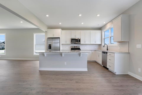 Tiny photo for 5110 Goldfinch Drive, Evansville, IN 47725 (MLS # 202539126)