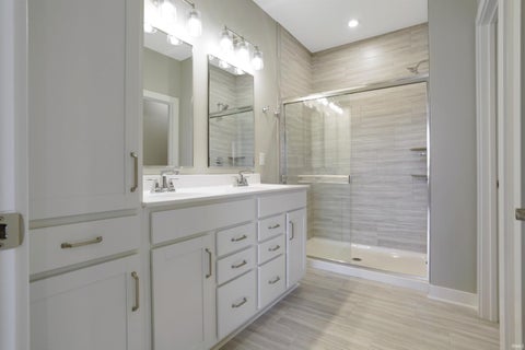 Tiny photo for 5110 Goldfinch Drive, Evansville, IN 47725 (MLS # 202539126)