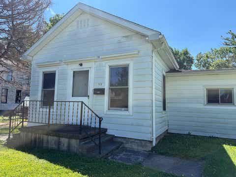 Photo of 942 Bell Avenue, New Haven, IN 46774 (MLS # 202624624)