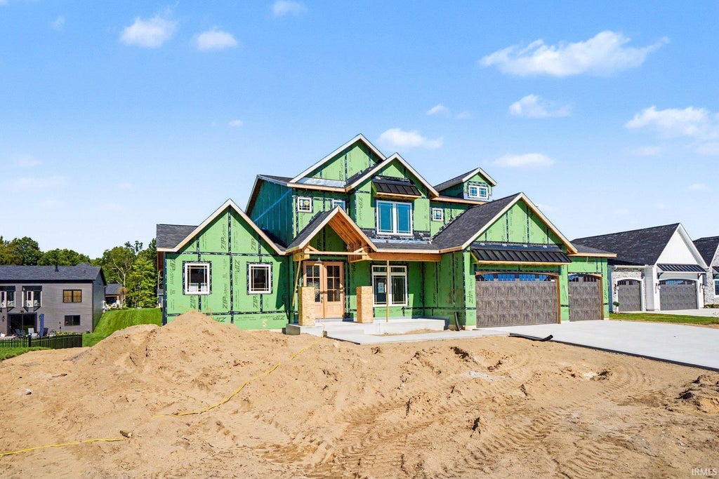 Photo of 11151 Calle Jules Court #309, Osceola, IN 46561 (MLS # 202642858)