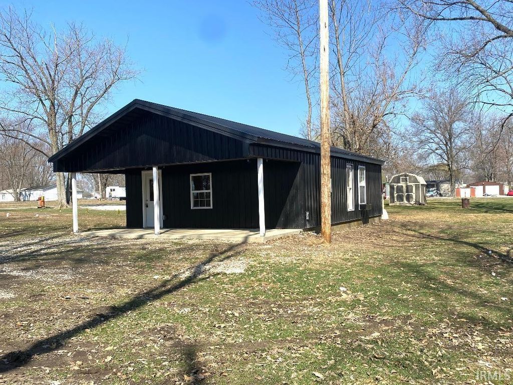 Photo of 956 SW C Street, Linton, IN 47441 (MLS # 202549778)