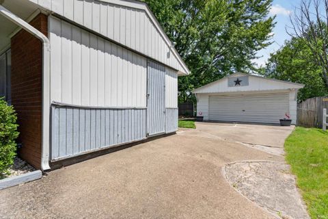 Tiny photo for 5310 Council Ring Boulevard, Kokomo, IN 46902 (MLS # 202620907)