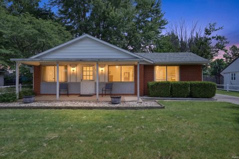 Photo of 5310 Council Ring Boulevard, Kokomo, IN 46902 (MLS # 202620907)