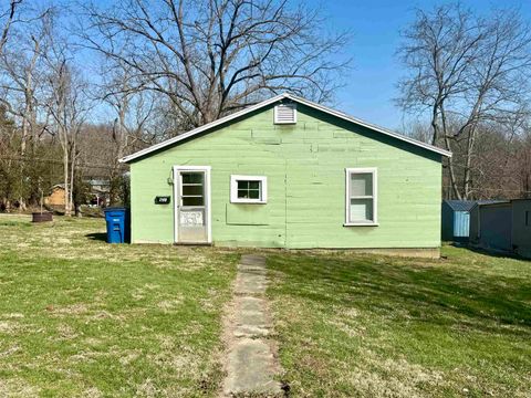 Photo of 2418 H Street, Bedford, IN 47421 (MLS # 202609201)