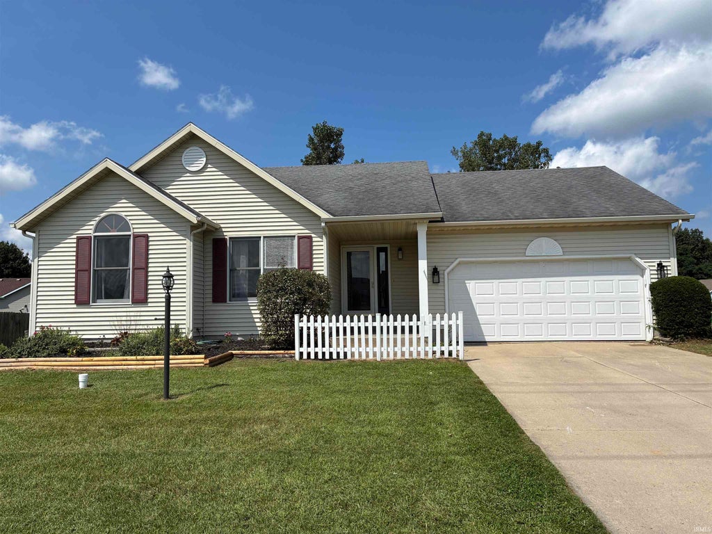 Photo of 30647 Ashwood Drive, Granger, IN 46530 (MLS # 202633940)