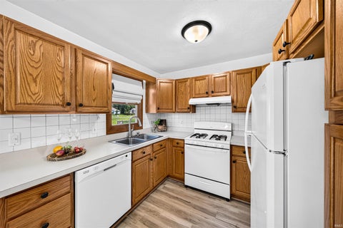 Tiny photo for 30647 Ashwood Drive, Granger, IN 46530 (MLS # 202633940)