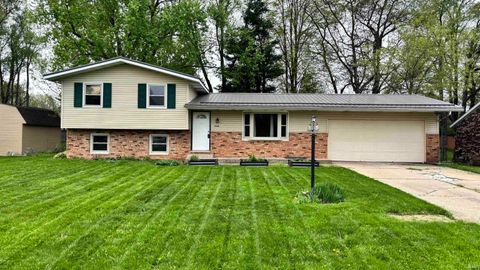Photo of 17928 Darden Road, South Bend, IN 46635 (MLS # 202608822)