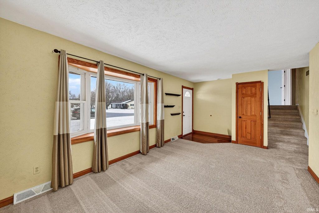 Photo of 17928 Darden Road, South Bend, IN 46635 (MLS # 202608822)