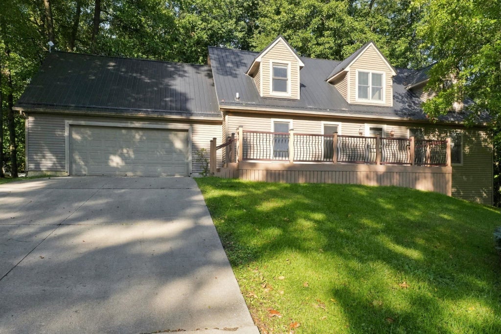 Photo of 145 Ln 150A Jimmerson Lake, Angola, IN 46703 (MLS # 202641576)