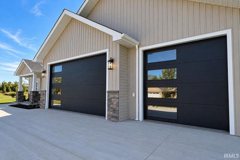 Tiny photo for 939 E Dresdin Drive, Warsaw, IN 46580 (MLS # 202643546)