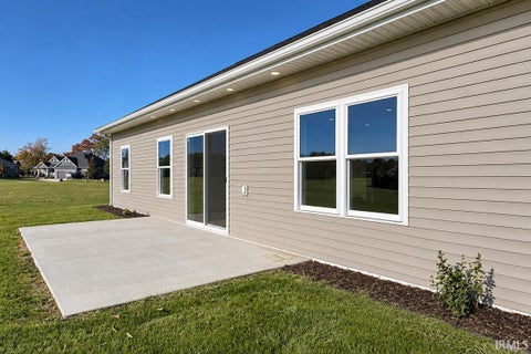 Tiny photo for 939 E Dresdin Drive, Warsaw, IN 46580 (MLS # 202643546)