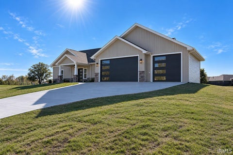 Tiny photo for 939 E Dresdin Drive, Warsaw, IN 46580 (MLS # 202643546)