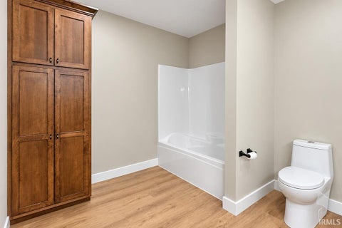 Tiny photo for 939 E Dresdin Drive, Warsaw, IN 46580 (MLS # 202643546)