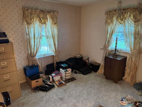 Tiny photo for 1010 Quinn Court, Decatur, IN 46733 (MLS # 202618950)