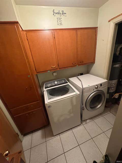 Tiny photo for 1010 Quinn Court, Decatur, IN 46733 (MLS # 202618950)