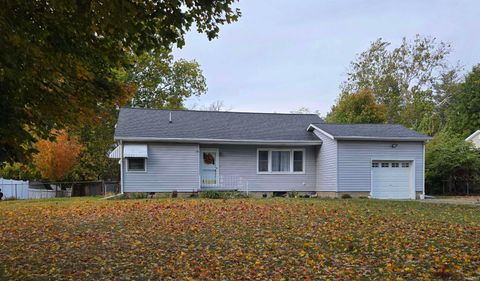 Photo of 2792 W 300 S, Peru, IN 46970 (MLS # 202542434)