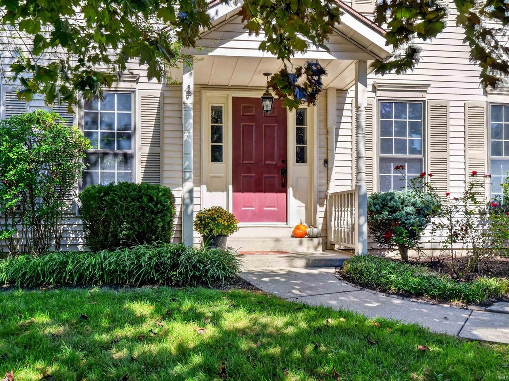 Photo of 6517 Belle Isle Place, Fort Wayne, IN 46835 (MLS # 202641015)