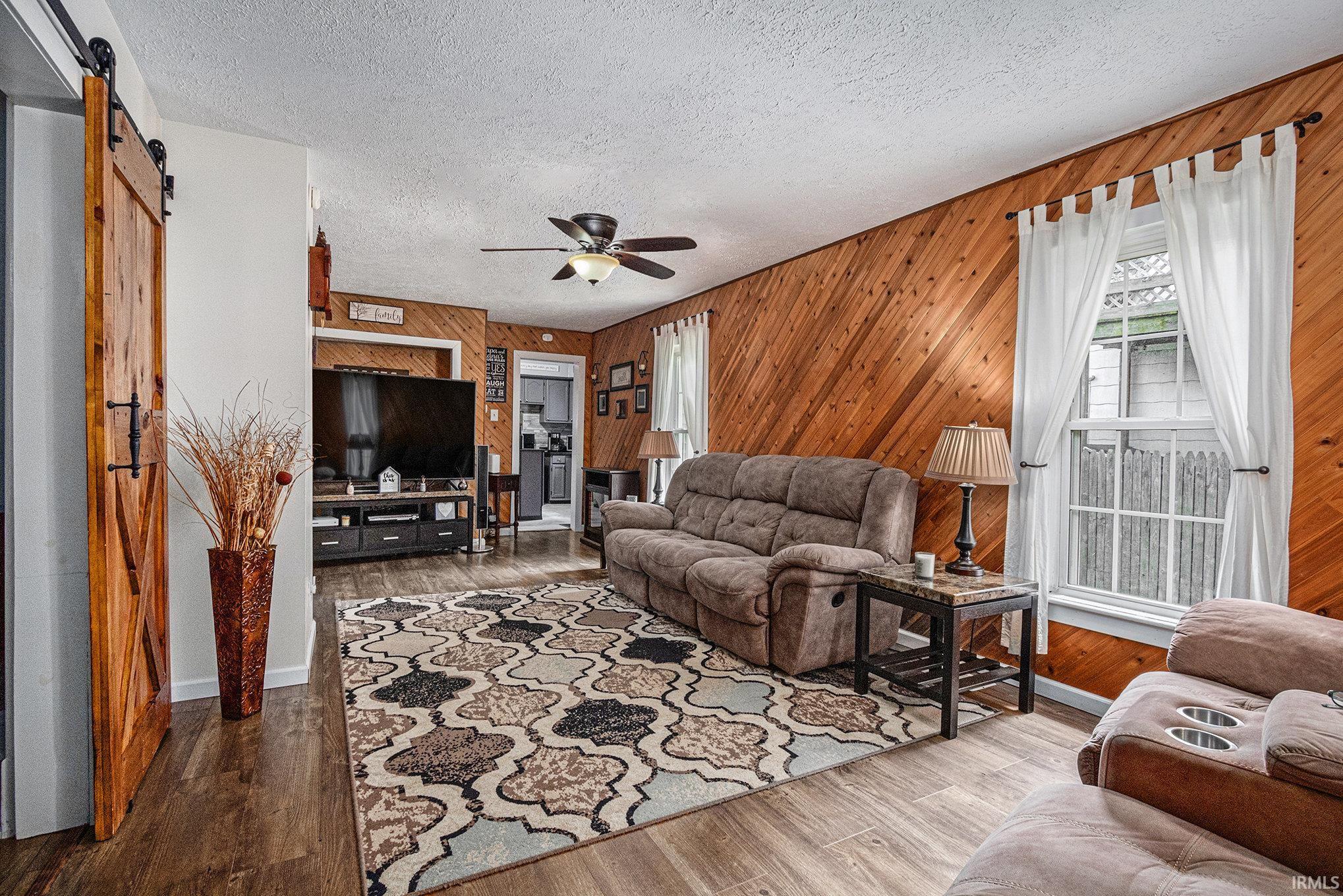 Mishawaka, Indiana 46545, United States, 2 Bedrooms Bedrooms, ,1 BathroomBathrooms,Residential,Active,170619