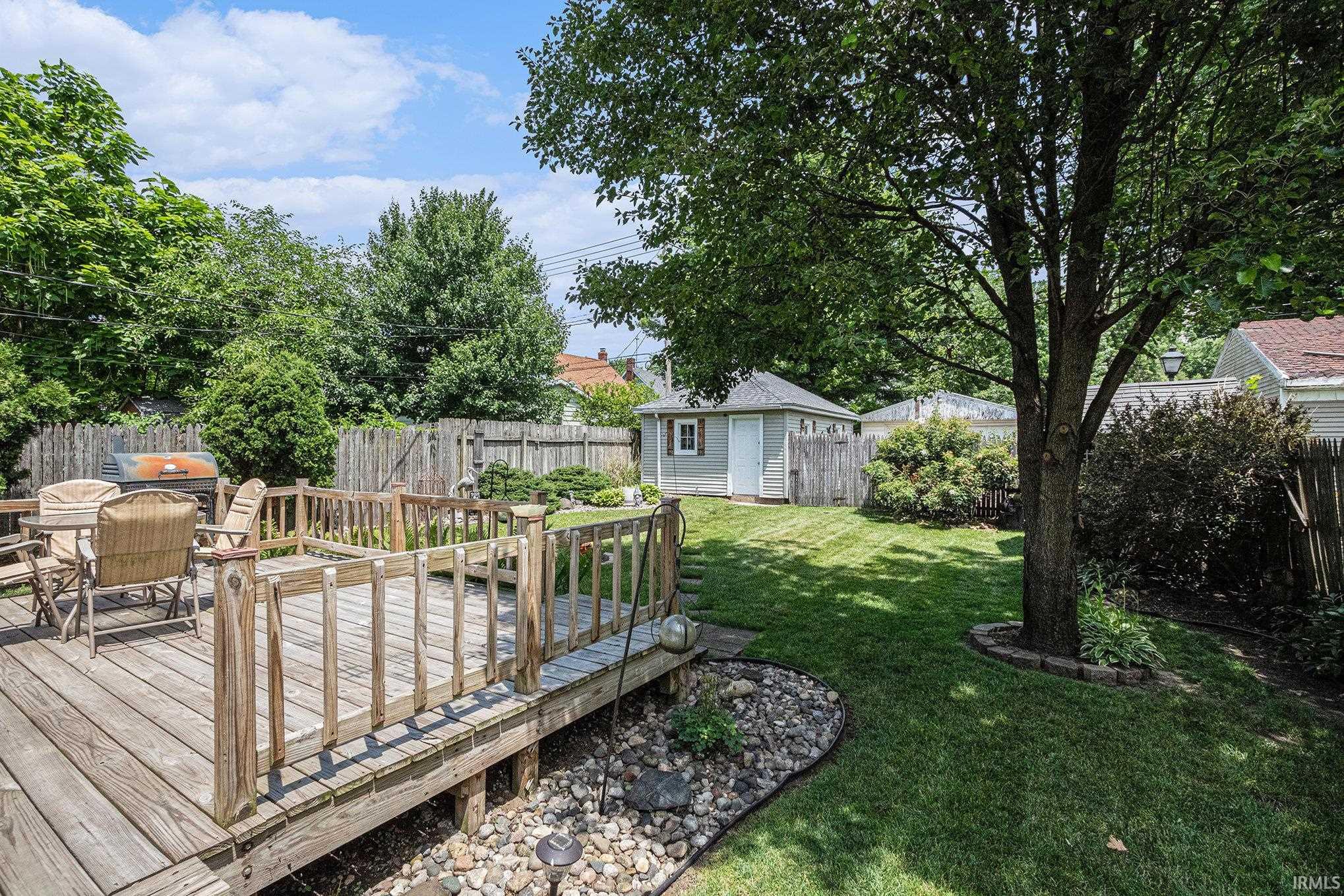 Mishawaka, Indiana 46545, United States, 2 Bedrooms Bedrooms, ,1 BathroomBathrooms,Residential,Active,170619