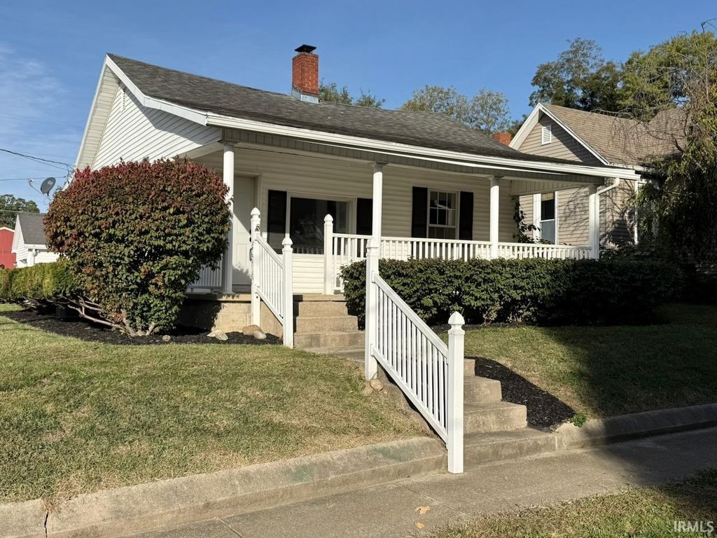 Photo of 209 S Main Street, Fort Branch, IN 47648 (MLS # 202543248)