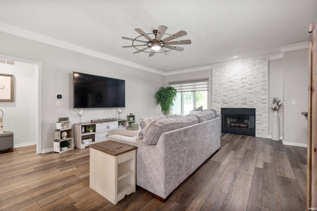 Photo of 0689 S CR 100 W, Hartford City, IN 47348 (MLS # 202627563)