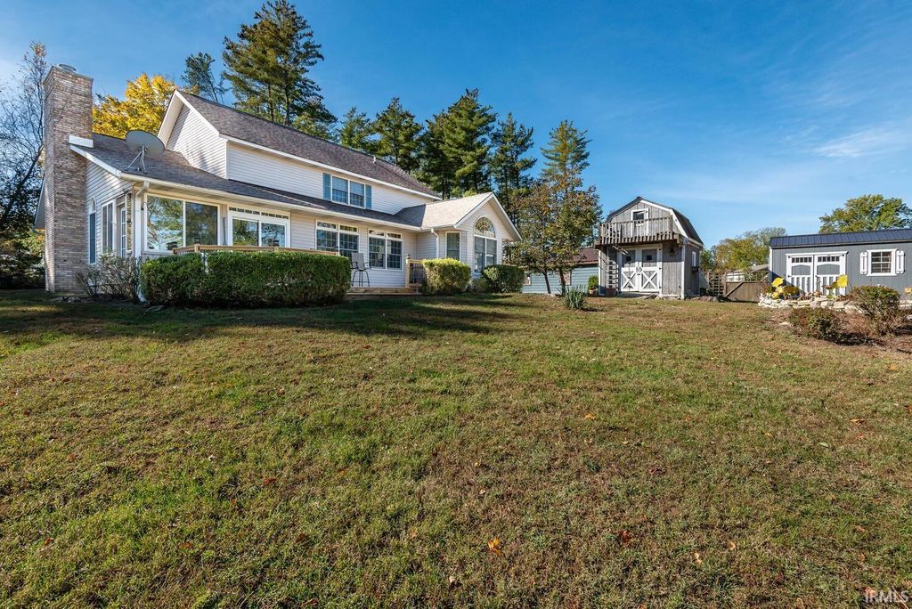 Photo of 8031 E Hardin Ridge Road, Heltonville, IN 47436 (MLS # 202602130)