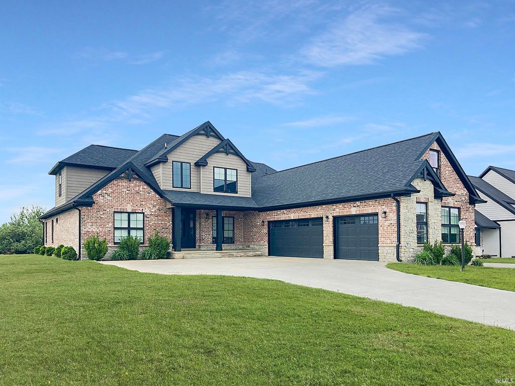 Photo of 6033 Waterbury Court, Newburgh, IN 47630 (MLS # 202614127)