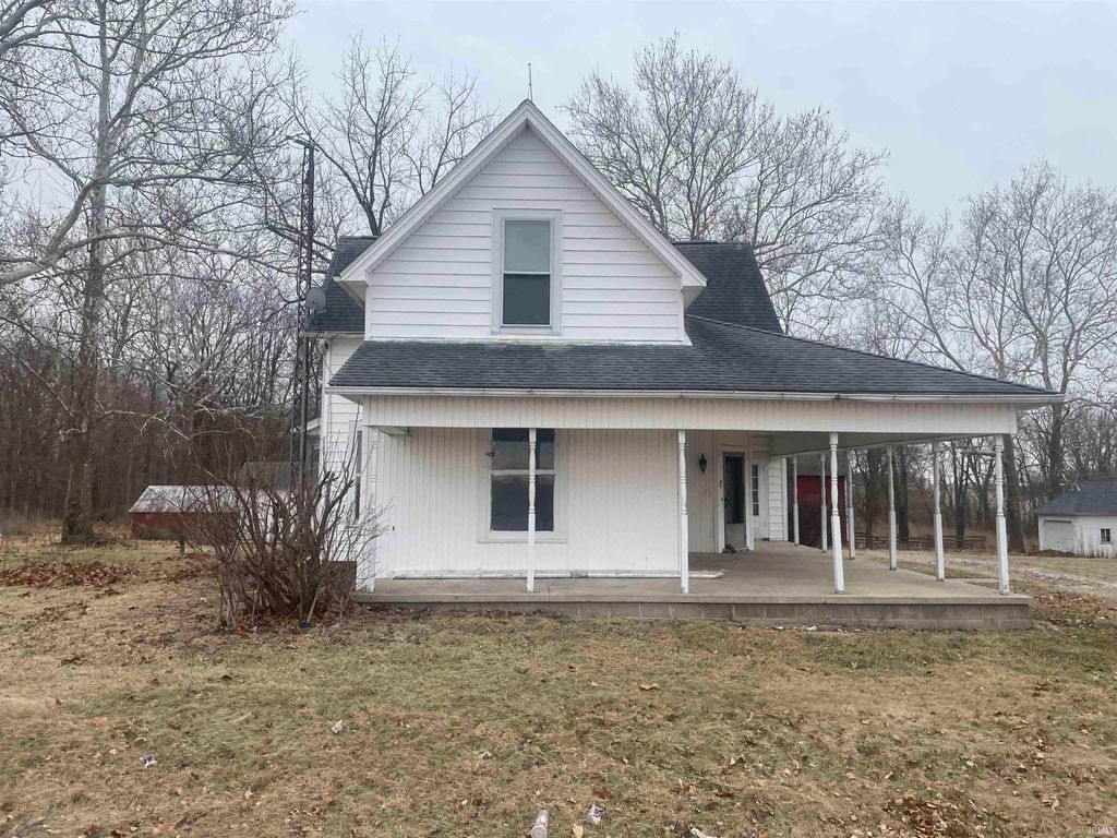 Photo of 1243 E State Road 26, Frankfort, IN 46041 (MLS # 202608660)