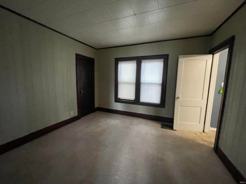 Tiny photo for 913 W Markland Avenue, Kokomo, IN 46902 (MLS # 202629000)