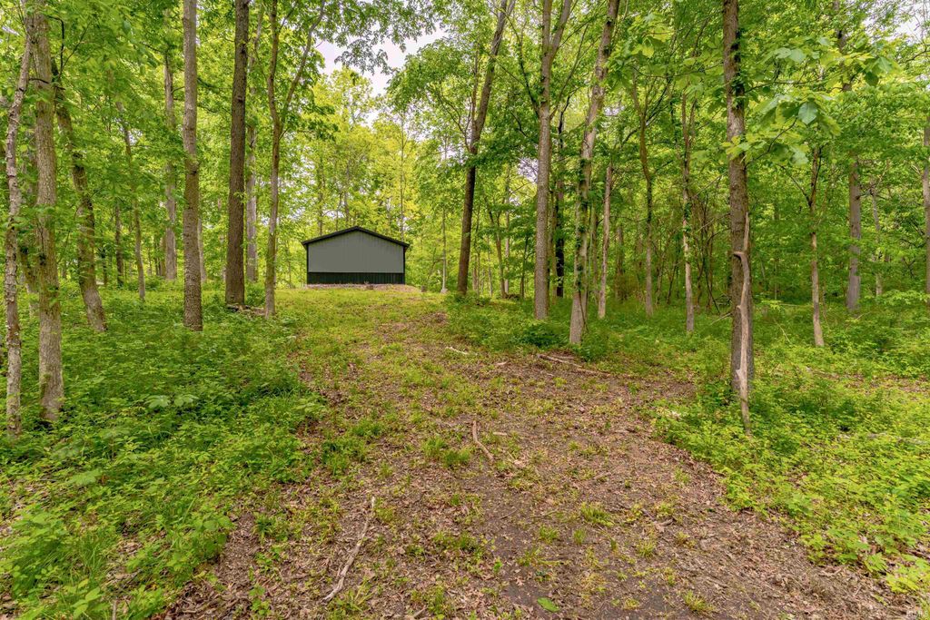 Photo of 2303 Schroeder Road, Evansville, IN 47725 (MLS # 202616686)