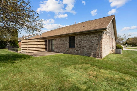 Tiny photo for 441 Mirage Drive, Kokomo, IN 46901 (MLS # 202636212)