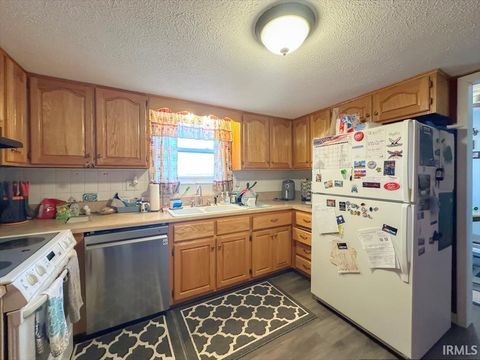Tiny photo for 3923 E 400 SOUTH, Kokomo, IN 46902 (MLS # 202536780)