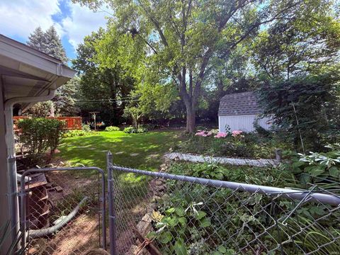 Tiny photo for 33 Delores Avenue, Peru, IN 46970 (MLS # 202600996)