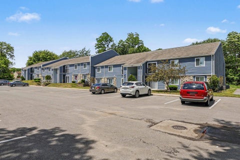 Tiny photo for 1801 Irish Way #1858 WAY, South Bend, IN 46637 (MLS # 202637865)