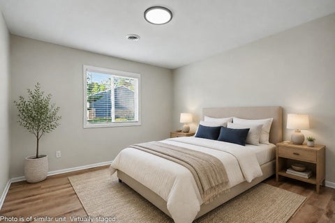 Tiny photo for 1801 Irish Way #1858 WAY, South Bend, IN 46637 (MLS # 202637865)