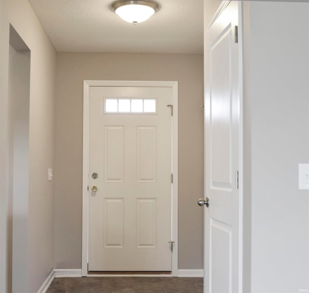 Photo of 827 Dantes Voyage Drive, Fort Wayne, IN 46845 (MLS # 202643802)