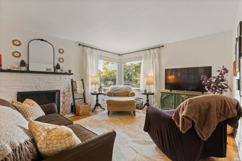 Tiny photo for 2910 Erskine Boulevard, South Bend, IN 46614 (MLS # 202619923)