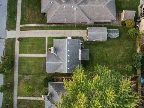 Tiny photo for 2910 Erskine Boulevard, South Bend, IN 46614 (MLS # 202619923)