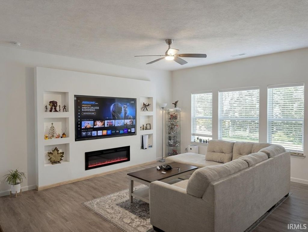 Photo of 1146 Thorny Lane, West Lafayette, IN 47906 (MLS # 202607443)