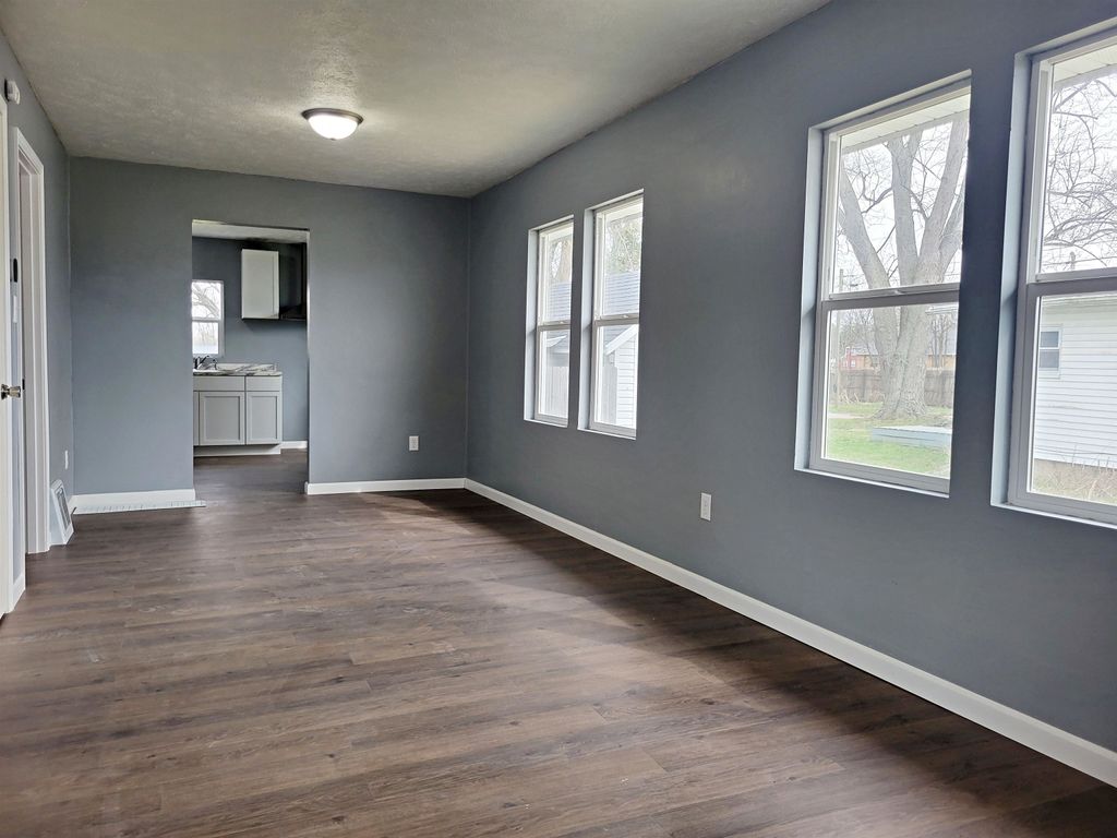 Photo of 108 N Olive Street, Osceola, IN 46561 (MLS # 202609981)