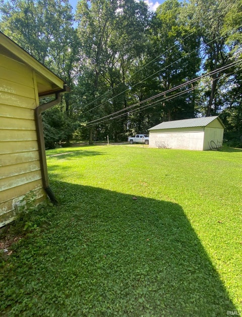 Tiny photo for 864 S Hilltop Drive, Spencer, IN 47460 (MLS # 202641546)