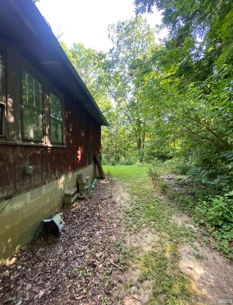 Tiny photo for 864 S Hilltop Drive, Spencer, IN 47460 (MLS # 202641546)