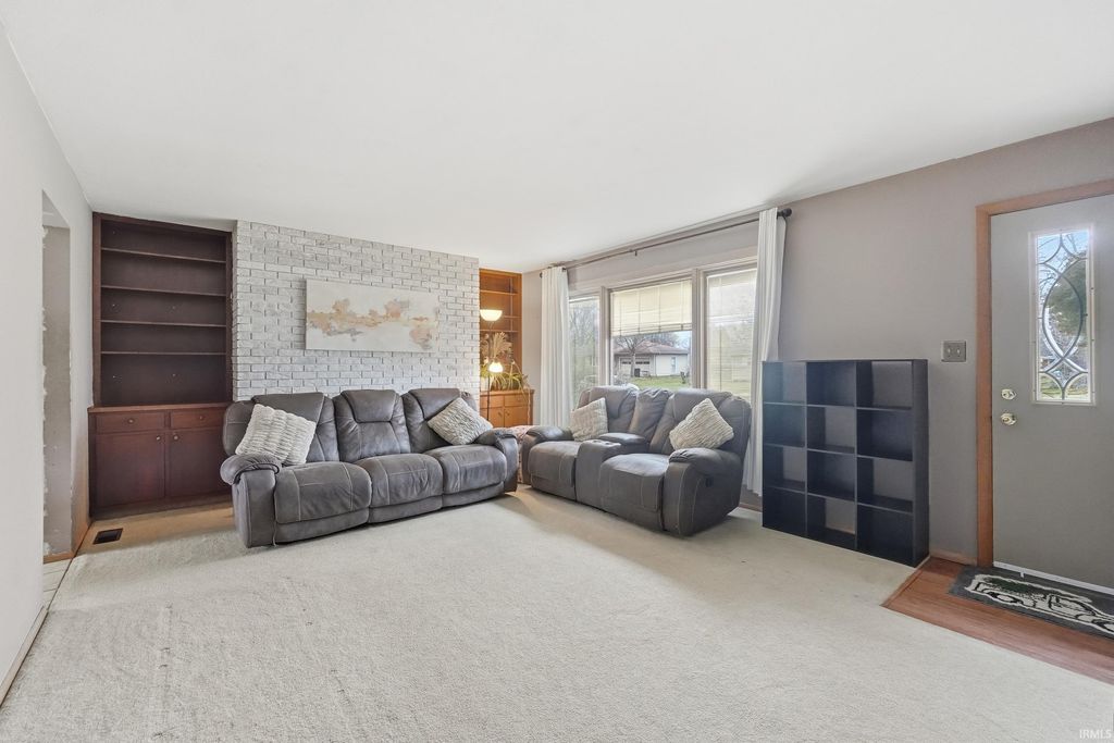 Photo of 5231 Ann Hackley Drive, Fort Wayne, IN 46835 (MLS # 202600955)