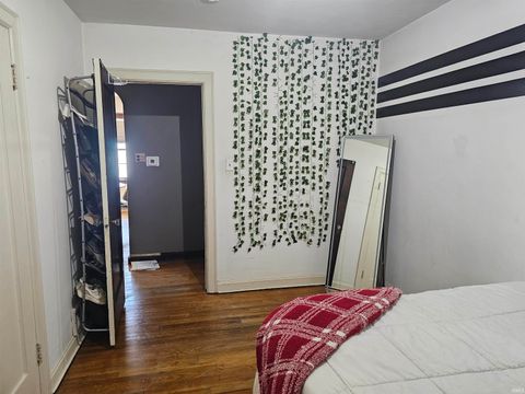 Tiny photo for 3044 N Pennsylvania Avenue, Logansport, IN 46947 (MLS # 202530151)