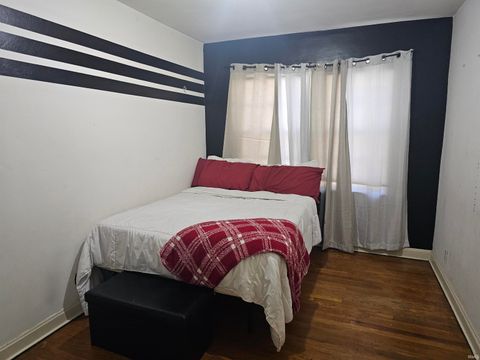 Tiny photo for 3044 N Pennsylvania Avenue, Logansport, IN 46947 (MLS # 202530151)