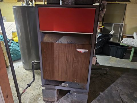 Tiny photo for 3044 N Pennsylvania Avenue, Logansport, IN 46947 (MLS # 202530151)