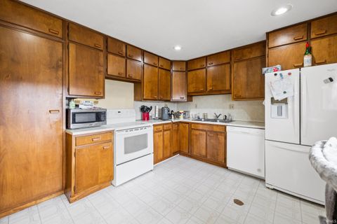 Tiny photo for 60 Inca Court, Lafayette, IN 47909 (MLS # 202608825)