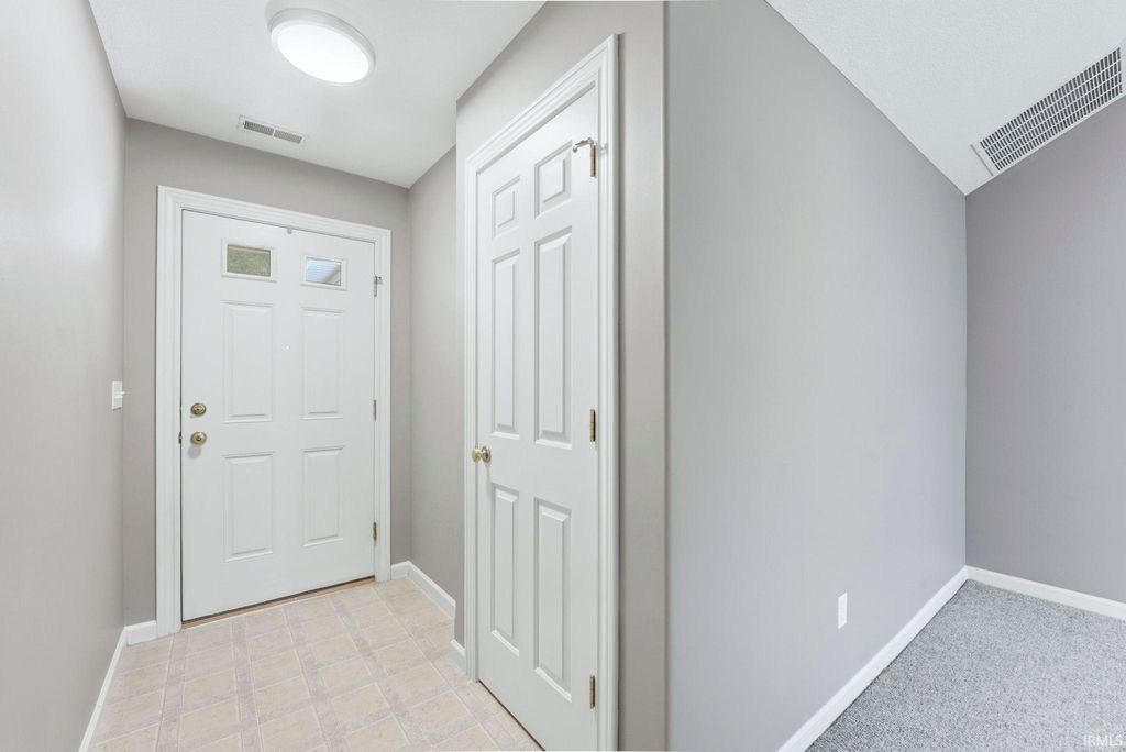 Photo of 7610 Irwin Pines Court, Fort Wayne, IN 46804 (MLS # 202540754)